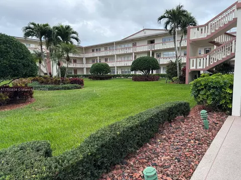 310 Preston H #310, Boca Raton, FL 33434
