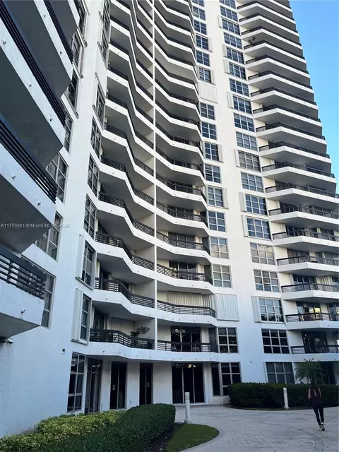 3400 NE 192nd St #210, Aventura, FL 33180