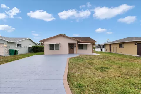 7006 NW 99th Ave, Tamarac, FL 33321