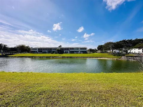 2 Kent A #2, West Palm Beach, FL 33417