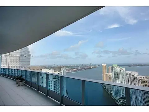 200 Biscayne Boulevard Way #5103, Miami, FL 33131