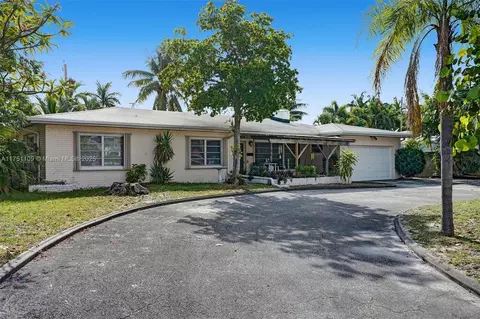 2441 Bayview Dr, Fort Lauderdale, FL 33305