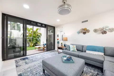 3124 Bird Ave #3124, Coconut Grove, FL 33133