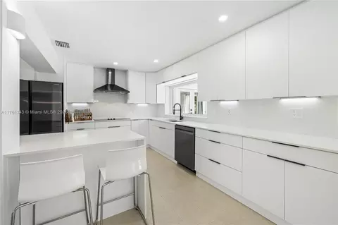Kitchen - 561 Allendale Rd, Key Biscayne, FL 33149 photo 2 of 3