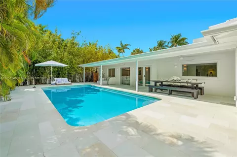 Exterior - 561 Allendale Rd, Key Biscayne, FL 33149 photo 7 of 11