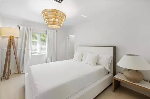 Bedroom - 561 Allendale Rd, Key Biscayne, FL 33149 photo 4 of 6