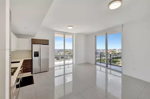 1010 SW 2nd Ave #LPH05, Miami, FL 33130