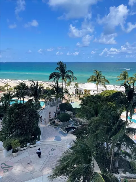 18001 Collins Ave #1410, Sunny Isles Beach, FL 33160
