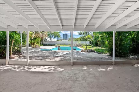 10635 NE 11th Ct, Miami Shores, FL 33138