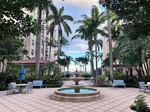 1801 N Flagler Dr #905, West Palm Beach, FL 33407