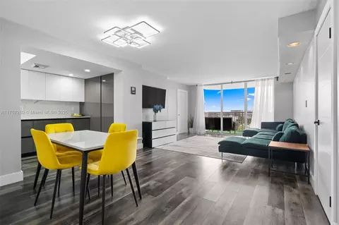 18011 Biscayne Blvd #1602, Aventura, FL 33160