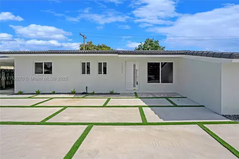 5300 NW 181st Ter, Miami Gardens, FL 33055