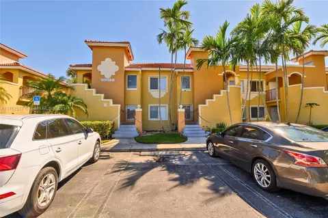 7930 NW 7th St #103, Pembroke Pines, FL 33024