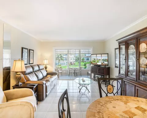 3406 NW 49th Ave #503, Lauderdale Lakes, FL 33319