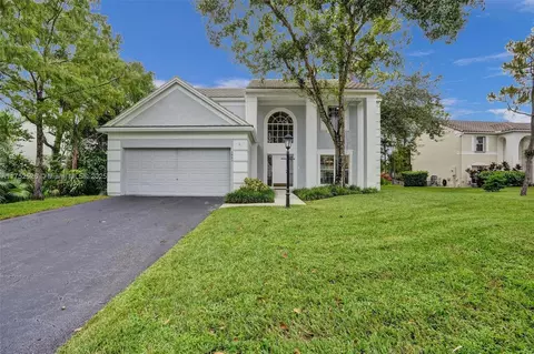 3902 Sanctuary Dr, Coral Springs, FL 33065
