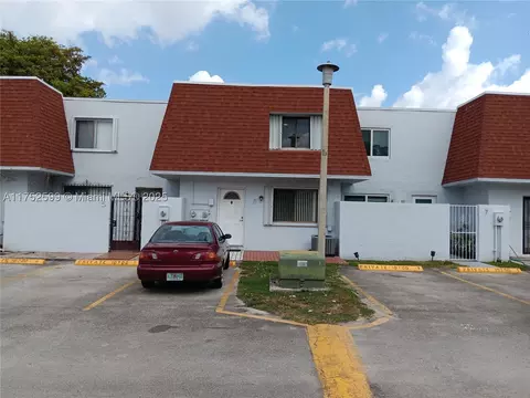 10700 NW 7th St #6A, Miami, FL 33172