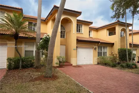 13973 N Forest Oak Cir #0, Davie, FL 33325