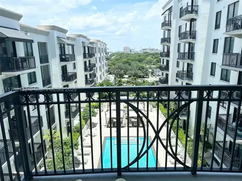 301 Altara Ave #814, Coral Gables, FL 33146