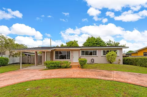 681 W 53rd St, Hialeah, FL 33012 photo 1