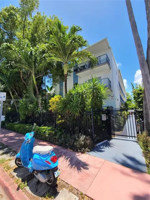 750 Michigan Ave #203, Miami Beach, FL 33139