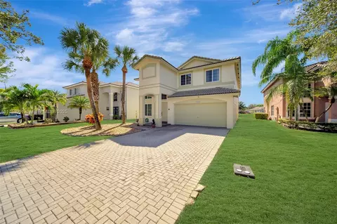 20358 SW 3rd St, Pembroke Pines, FL 33029