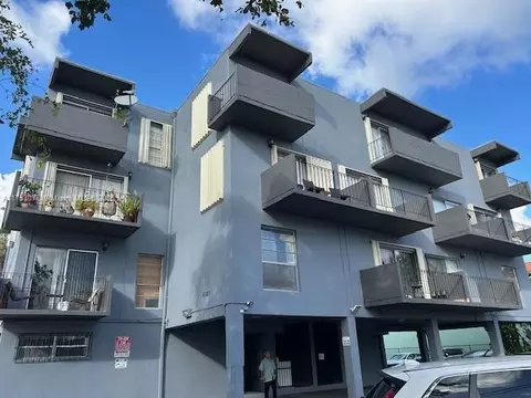 6580 W Flagler St #202, Miami, FL 33144