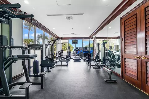 8925 Collins Ave #2E, Surfside, FL 33154 photo 39