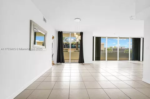 8925 Collins Ave #2E, Surfside, FL 33154 photo 9