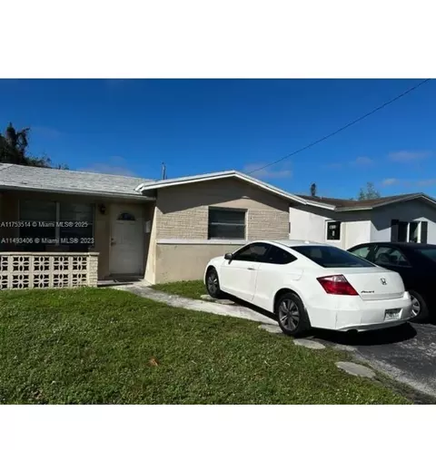 Undisclosed, Lauderhill, FL 33313
