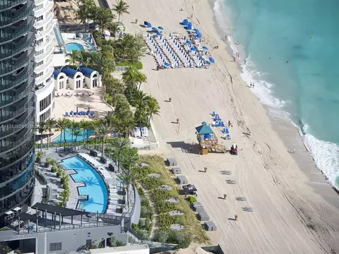 18555 Collins Ave #3601, Sunny Isles Beach, FL 33160