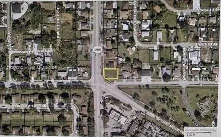 21995 SW 112 Ave, Miami, FL 33170