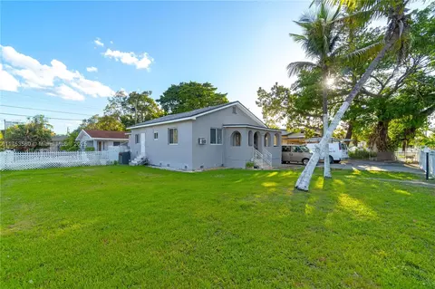 1910 NW 18th St, Miami, FL 33125