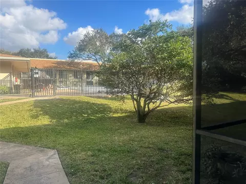 5851 Washington St #84, Hollywood, FL 33023