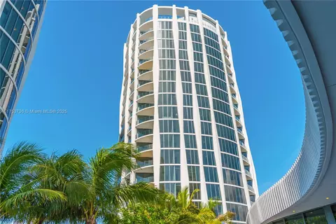 2831 S Bayshore Dr #506, Miami, FL 33133