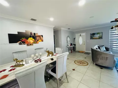 7245 W 10th Ave, Hialeah, FL 33014 photo 3
