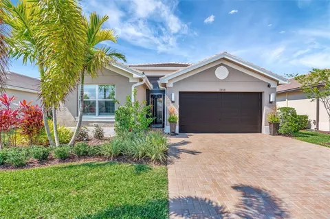 11808 SW Silverlake Falls Dr, Port Saint Lucie, FL 34987