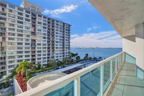 1881 79th St Cswy #703, North Bay Village, FL 33141