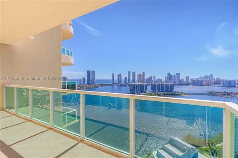 3330 NE 190th St #2915, Aventura, FL 33180