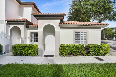 8440 SW 150th Ave #7, Miami, FL 33193