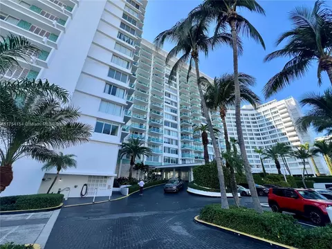 1000 West Ave #908, Miami Beach, FL 33139