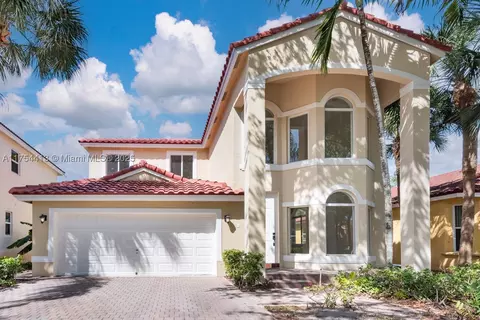 1780 NW 78th Ave, Pembroke Pines, FL 33024