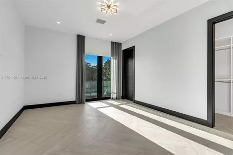Bedroom - 4424 Granada Blvd, Coral Gables, FL 33146 photo 3 of 10