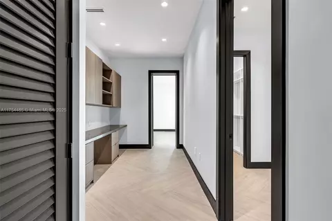 Entry Way - 4424 Granada Blvd, Coral Gables, FL 33146 photo 8 of 9