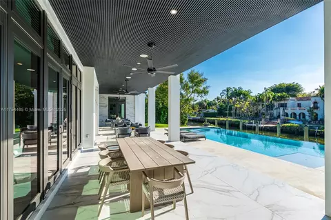 Exterior - 4424 Granada Blvd, Coral Gables, FL 33146 photo 11 of 27