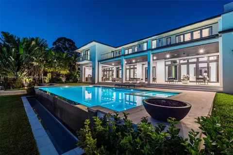 Exterior - 4424 Granada Blvd, Coral Gables, FL 33146 photo 27 of 27