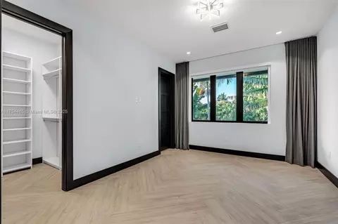 Bedroom - 4424 Granada Blvd, Coral Gables, FL 33146 photo 1 of 10