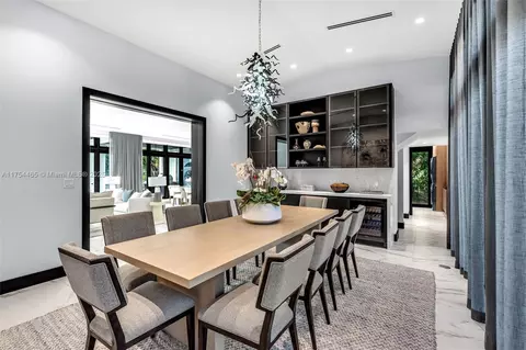 Dining - 4424 Granada Blvd, Coral Gables, FL 33146 photo 3 of 6