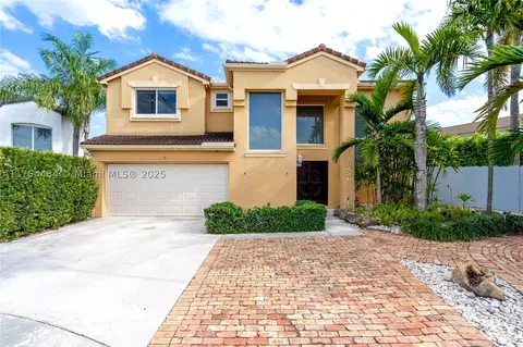 15430 SW 98th St, Miami, FL 33196
