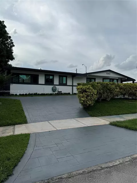 18360 NE 11th Ave, Miami, FL 33179