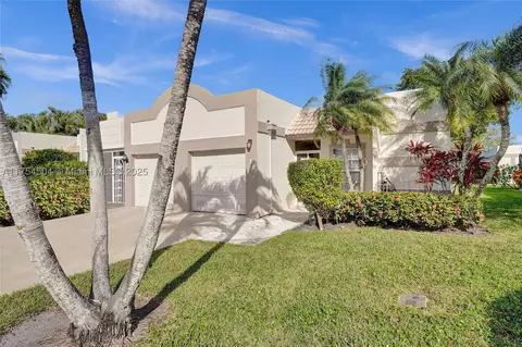 18870 Stewart Cir 1 #1, Boca Raton, FL 33496